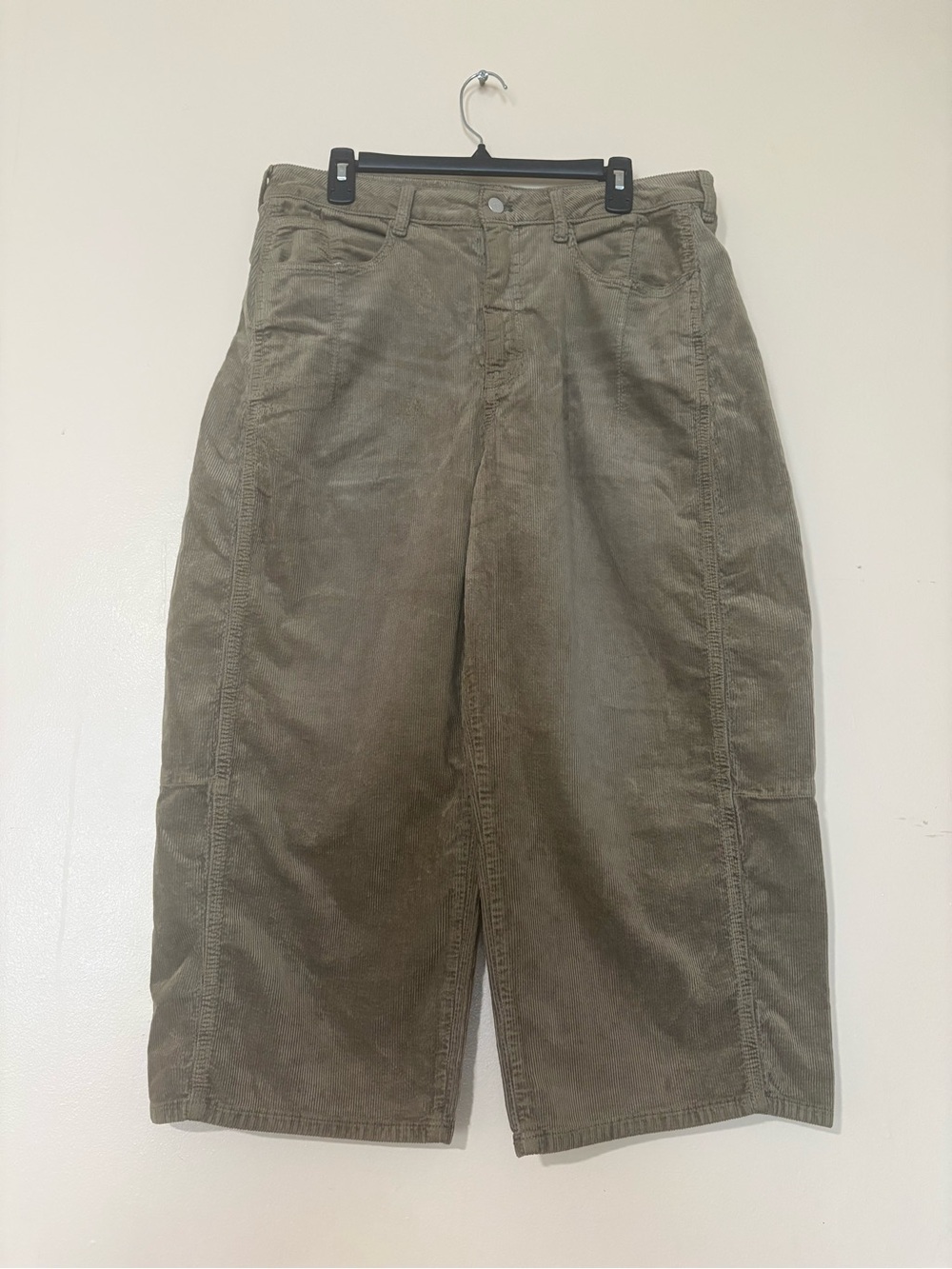 Pilcro Olive-Green Cropped Wide-Leg Corduroy Pants